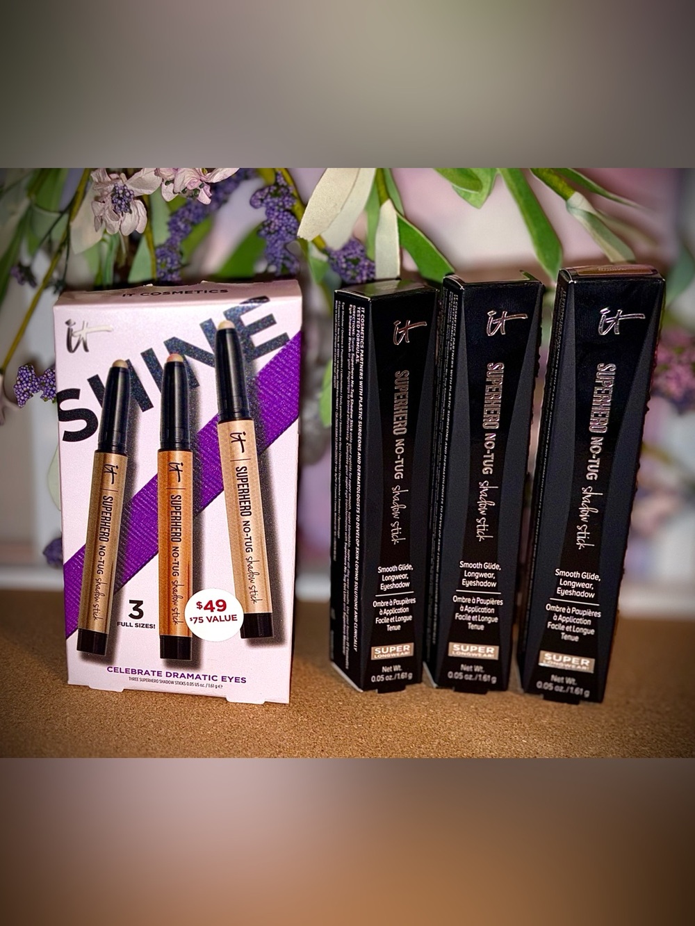 IT Cosmetics- 3-Pc. Shine Superhero No-Tug Shadow Stick Set Limited Edition